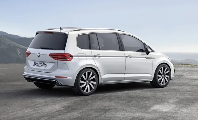 Testfahrt: VW Touran mit den neuen 2.0 TDI und 1.4 TSI Motoren