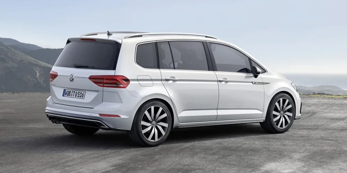 Testfahrt: VW Touran mit den neuen 2.0 TDI und 1.4 TSI Motoren